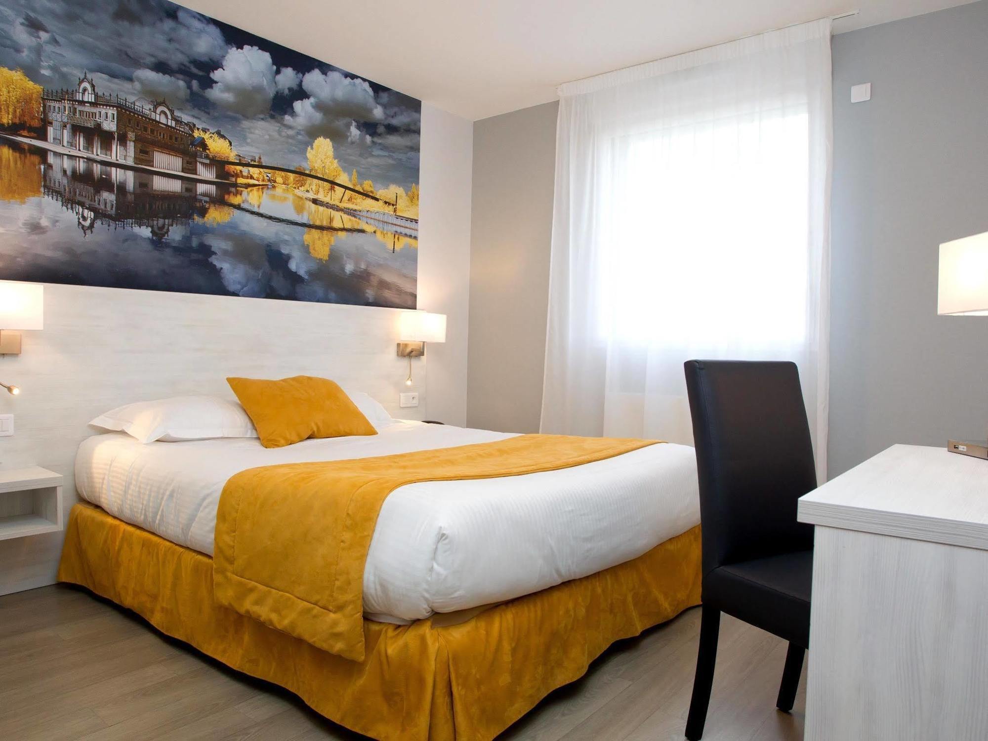 Logis Hotel - La Chambre D'Amiens Ngoại thất bức ảnh